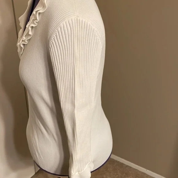 Jones New York Signature Sweater - Picture 2 of 3